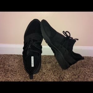 Fabletics shoes